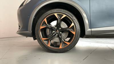2023 CUPRA FORMENTOR gallery