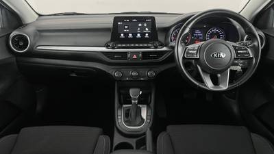 2019 Kia Cerato interior