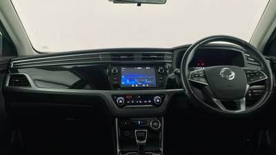 2020 SSANGYONG KORANDO interior