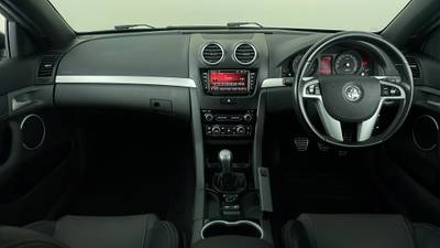 2012 HOLDEN COMMODORE interior