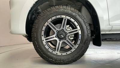 2024 MAZDA BT-50 gallery