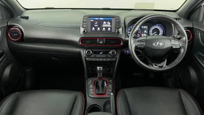 2017 HYUNDAI KONA interior