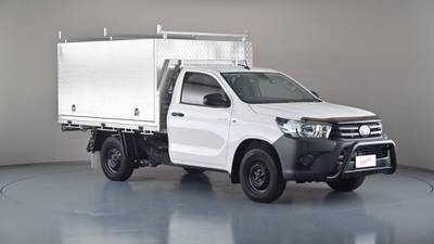 2020 TOYOTA HILUX