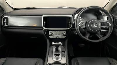 2023 GWM UTE interior