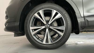 2017 NISSAN QASHQAI gallery