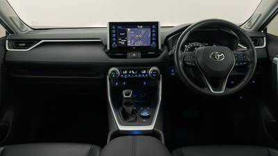 2021 TOYOTA RAV4 interior