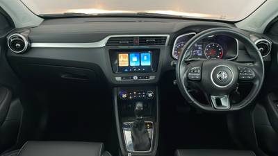 2022 MG ZS interior