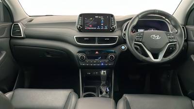 2018 HYUNDAI TUCSON interior