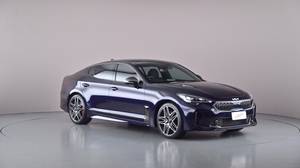 2023 KIA STINGER