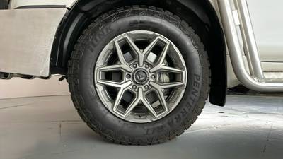 2021 TOYOTA LANDCRUISER PRADO gallery