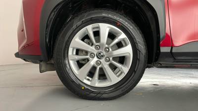 2021 TOYOTA YARIS CROSS gallery