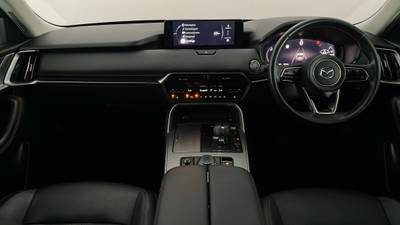 2024 MAZDA CX-80 interior