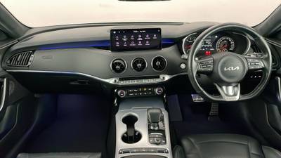 2021 Kia Stinger interior