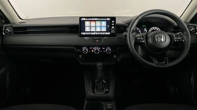 2024 HONDA HR-V interior