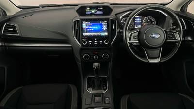 2018 SUBARU IMPREZA interior