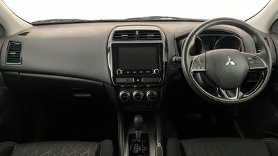 2019 MITSUBISHI ASX interior