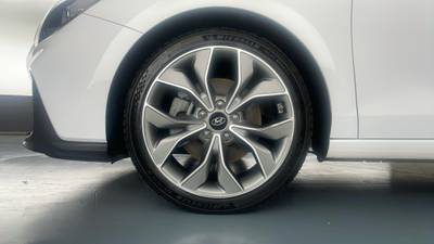 2019 HYUNDAI I30 gallery