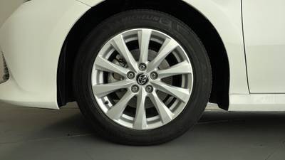 2019 TOYOTA CAMRY gallery