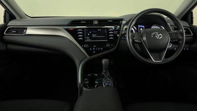 2019 TOYOTA CAMRY interior