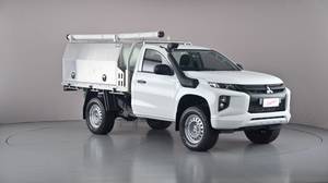 2022 MITSUBISHI TRITON