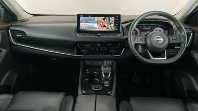 2023 NISSAN X-TRAIL interior