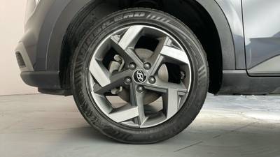 2021 HYUNDAI VENUE gallery