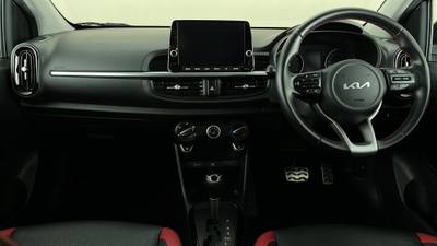 2022 KIA PICANTO interior