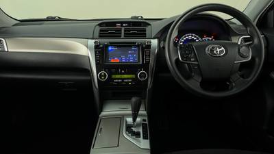 2015 TOYOTA AURION interior