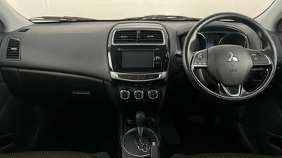 2016 MITSUBISHI ASX interior