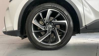 2020 TOYOTA C-HR gallery