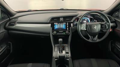2018 Honda Civic interior