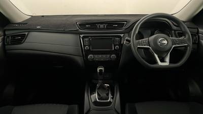 2021 NISSAN X-TRAIL interior