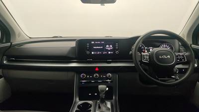 2022 KIA CARNIVAL interior
