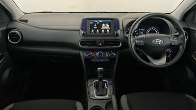 2020 HYUNDAI KONA interior