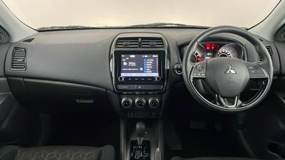 2020 MITSUBISHI ASX interior