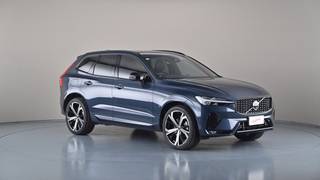 2021 VOLVO XC60