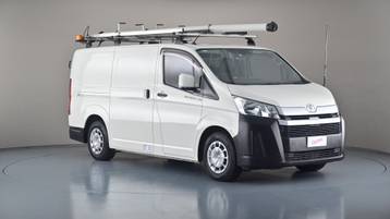 2019 TOYOTA HIACE