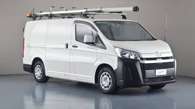 2019 TOYOTA HIACE interior