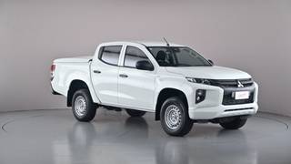 2021 MITSUBISHI TRITON