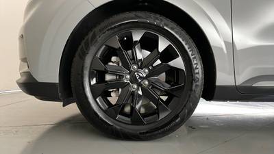 2023 KIA CARNIVAL gallery