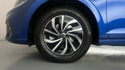 2024 VOLKSWAGEN POLO gallery