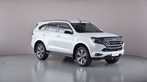 2023 ISUZU MU-X