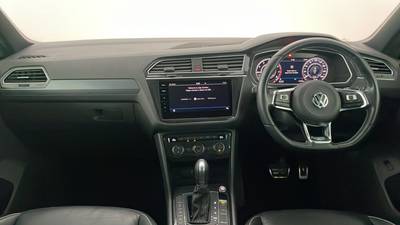 2018 VOLKSWAGEN TIGUAN interior