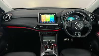 2021 MG HS EV+ interior