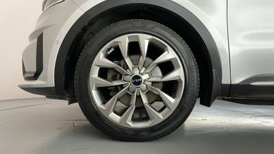 2022 KIA SORENTO gallery