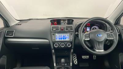 2015 SUBARU FORESTER interior