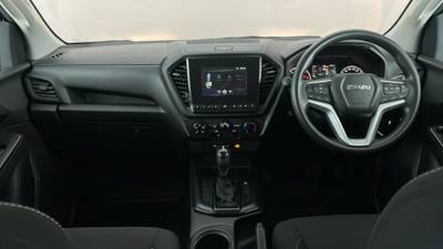 2020 ISUZU D-MAX interior