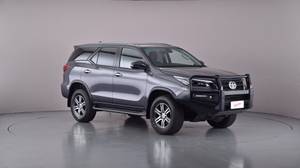2021 TOYOTA FORTUNER
