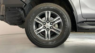 2021 TOYOTA FORTUNER gallery