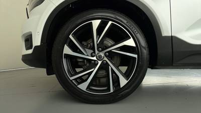 2018 VOLVO XC40 gallery